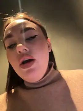 KiraSunshine live sex cam