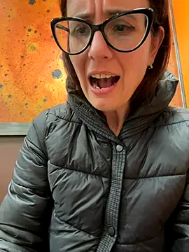 NataKitten live sex cam