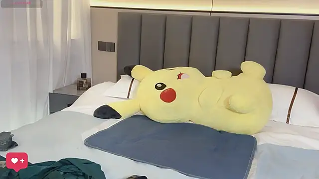 wuyueaini live sex cam