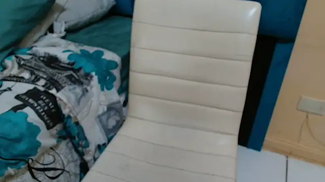 SweetSexyBoobsXx's cam snapshot