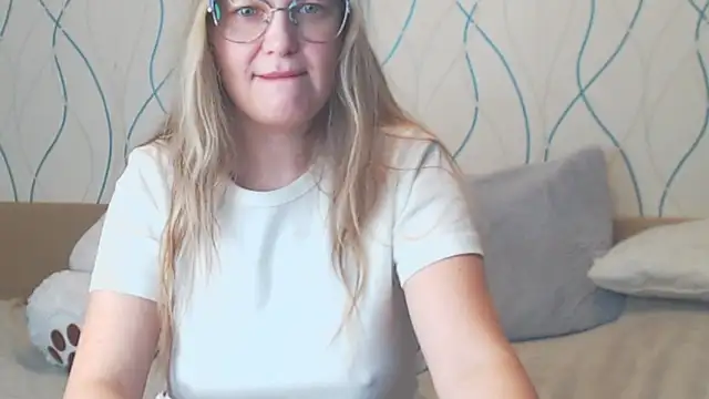 KissKsy's cam snapshot