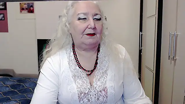 GrannyAlisa's cam snapshot