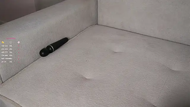 EleneButton's cam snapshot