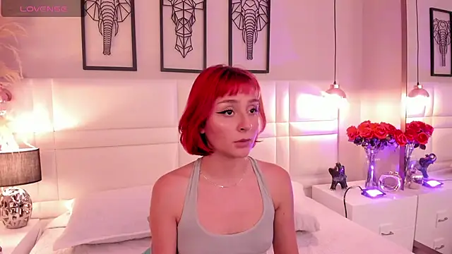 dafnne_hall's cam snapshot