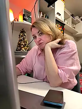 Amelia-Diamond's cam snapshot