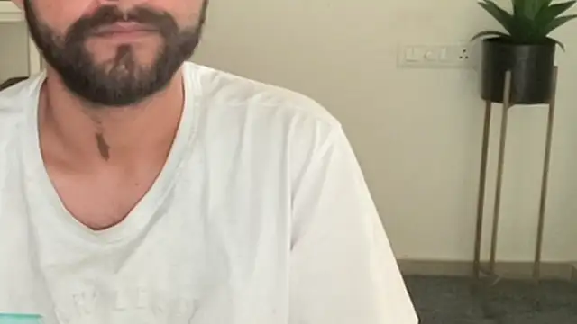 MakeMeAwareAah's cam snapshot