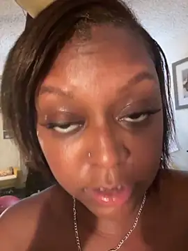 BubblyBabyy's cam snapshot