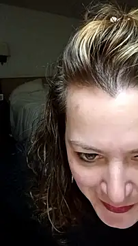 whitecream88's cam snapshot