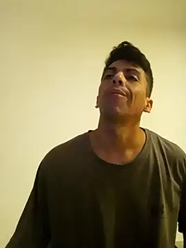 roddyron1n's cam snapshot