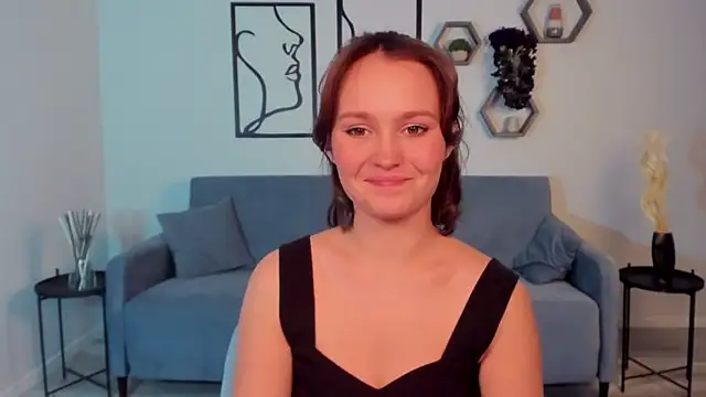 BritnieCute's cam snapshot