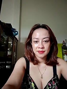 Baby-bigboobs20's cam snapshot