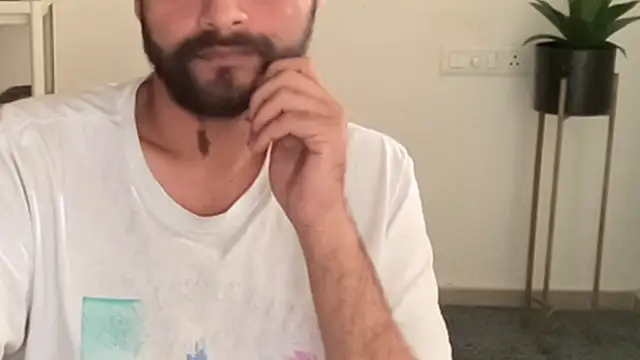 MakeMeAwareAah's cam snapshot