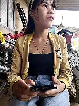 gugu0022's cam snapshot