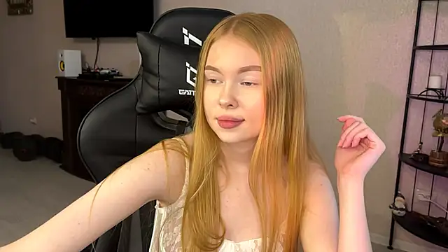 RaguelNicksons's cam snapshot