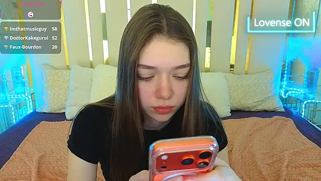 Cherry_Wipe live sex cam