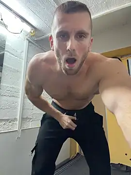 trainwithme's cam snapshot