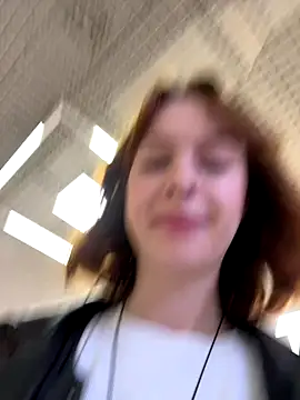 hani_obsessed's cam snapshot