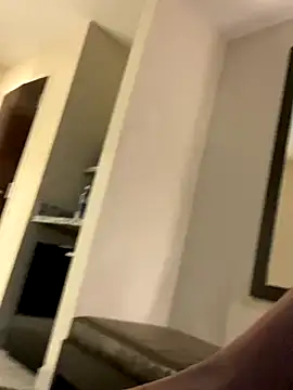 JSizzle13's cam snapshot