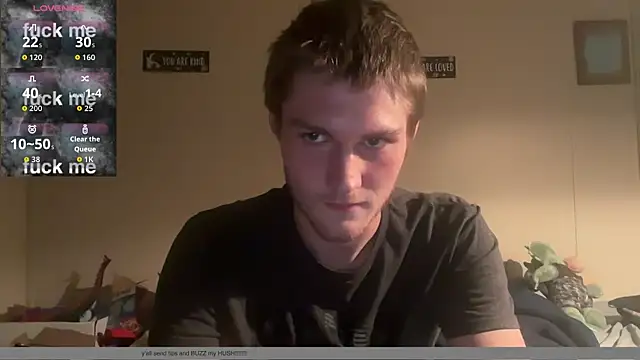 anomalies_ig's cam snapshot