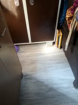 hot_integer's cam snapshot