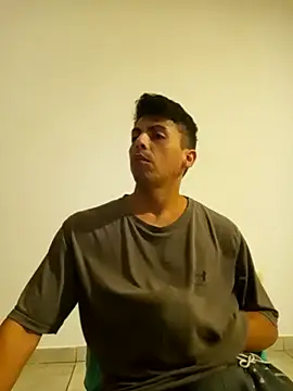 roddyron1n's cam snapshot