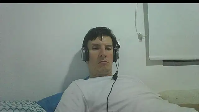 carliesexyman's cam snapshot