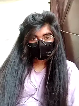 isha_sharma2002's cam snapshot