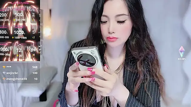 Amaya-yooo-36D live sex cam