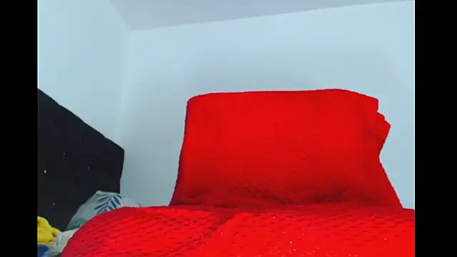 MonikTSbigcock live sex cam