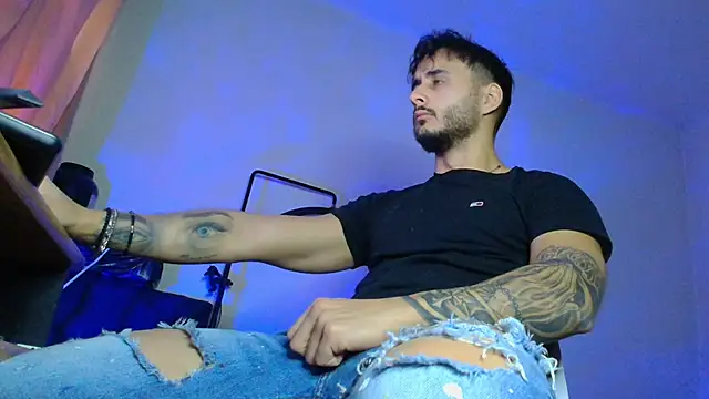 XanderCage99 live sex cam