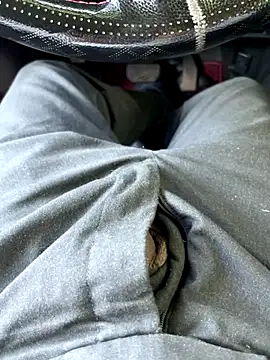 BadboySLR_8899 live sex cam