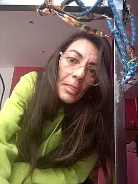 Eimikuro11's cam snapshot