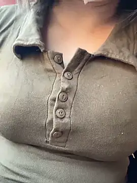 May-Squirt live sex cam