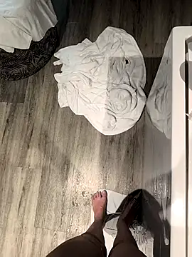 Eli9090 live sex cam