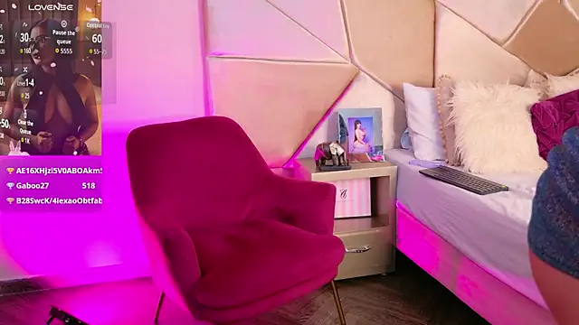 Catalina-Malave live sex cam