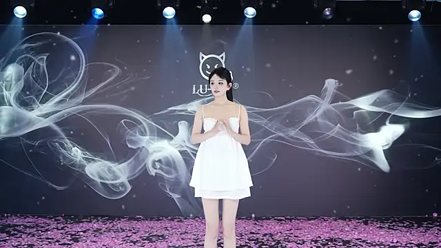 LU-909's cam snapshot