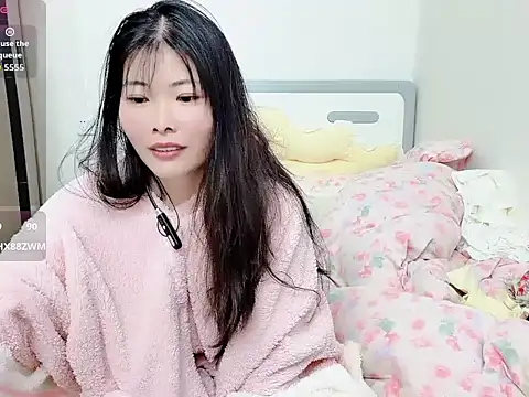 Ava-Baby's cam snapshot