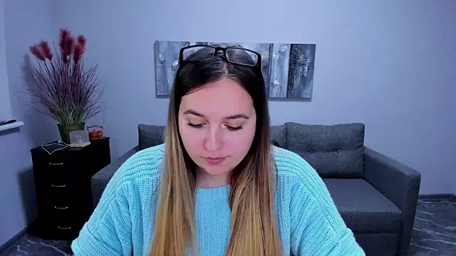 Maria_Bond's cam snapshot