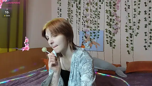 AudreyyKim live sex cam