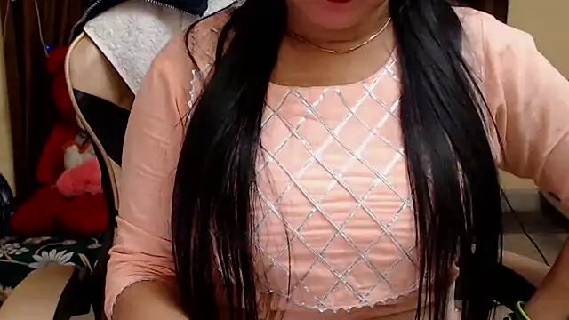 Cute_naira_ live sex cam