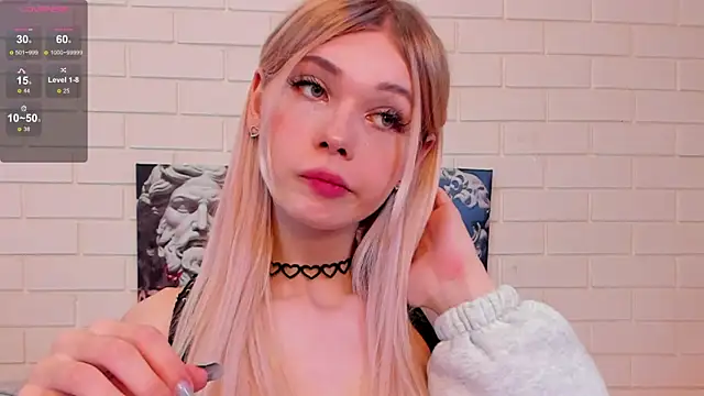 Blondy_Fina live sex cam