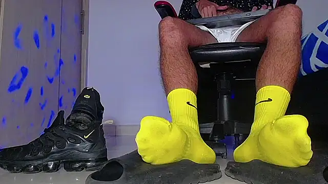 Sir_kev66 live sex cam