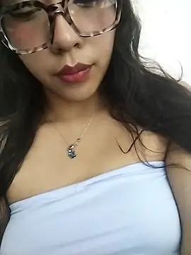 Umaru_uwu live sex cam