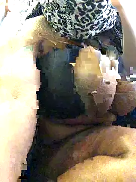 ZaribigTitis live sex cam