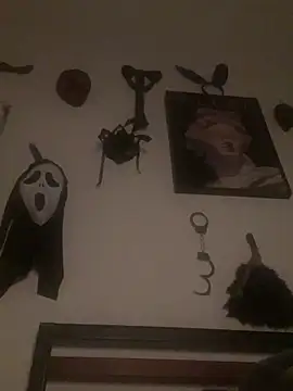 CUMQUEEN-XXX69 live sex cam