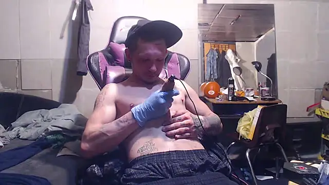 mastertrap live sex cam