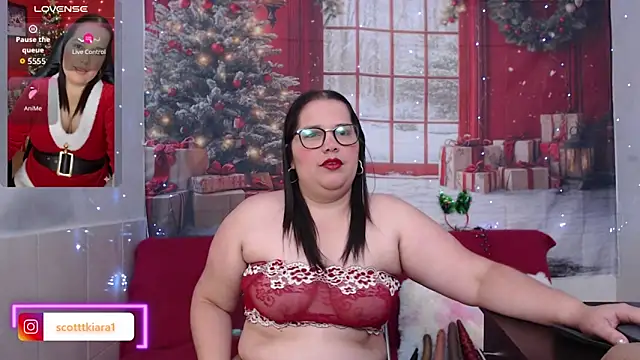 kiara_scottt live sex cam