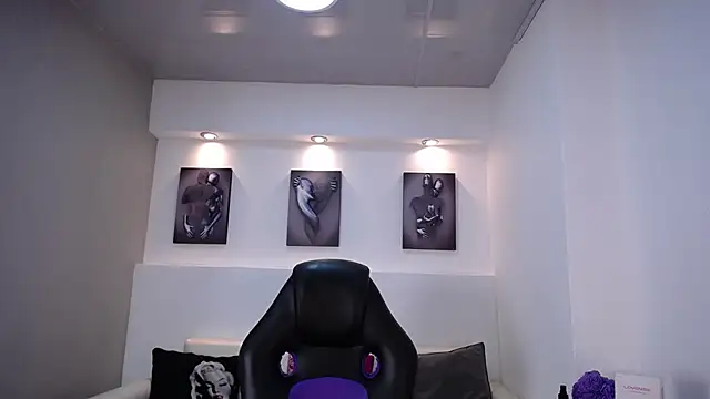 EmilyCley live sex cam