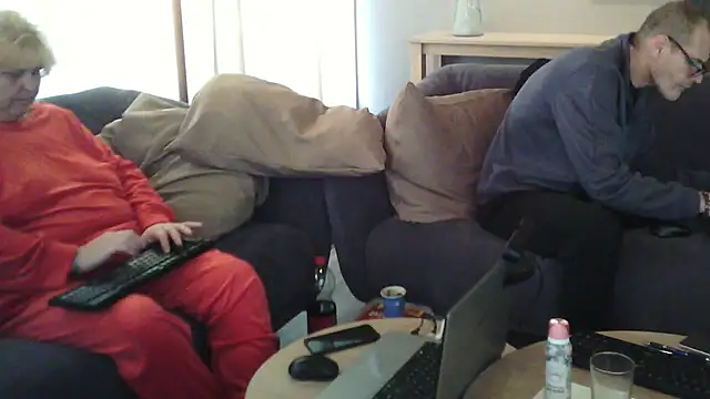 Sylviastar46 live sex cam