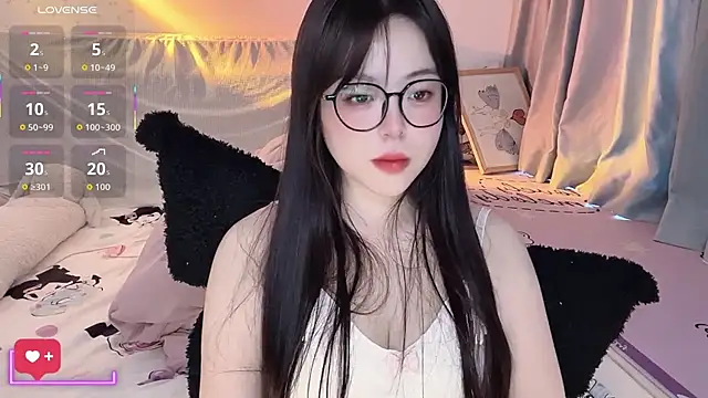 -Angela's cam snapshot